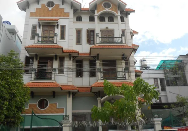 CHO THUÊ NHÀ QUẬN PHÚ NHUẬN ĐƯỜNG PHAN XÍCH LONG DT: 16*16