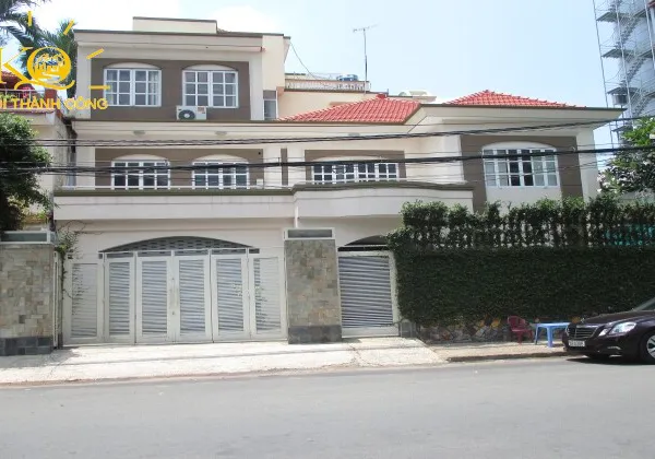 CHO THUÊ NHÀ QUẬN TÂN BÌNH ĐƯỜNG HOÀNG VIỆT DT 20X20M