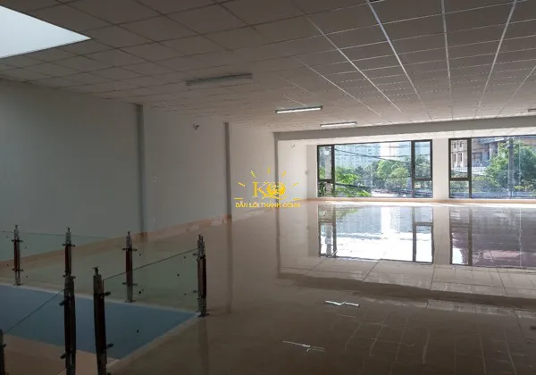 CHO THUÊ NHÀ VĂN PHÒNG MẶT TIỀN TRÂN NÃO TRỆT 2 LẦU ĐẸP