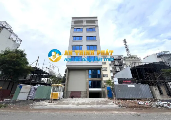 CHO THUÊ TÒA NHÀ VĂN PHÒNG ĐƯỜNG NGUYỄN VĂN KỈNH MỚI XÂY