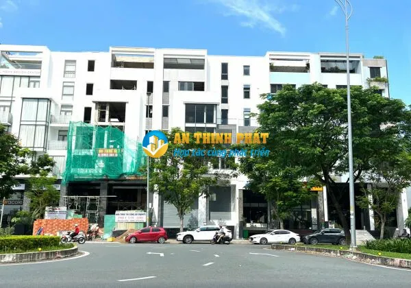 CHO THUÊ TÒA NHÀ VĂN PHÒNG ĐƯỜNG TRẦN QUÝ KIÊN TRỰC DIỆN SÔNG SÀI GÒN