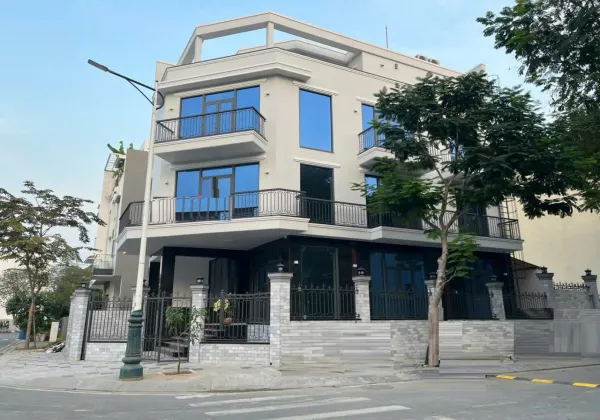 CHO THUÊ TÒA NHÀ VĂN PHÒNG GÓC 2 MẶT TIỀN KHU MYSTERY VILLA QUẬN 2
