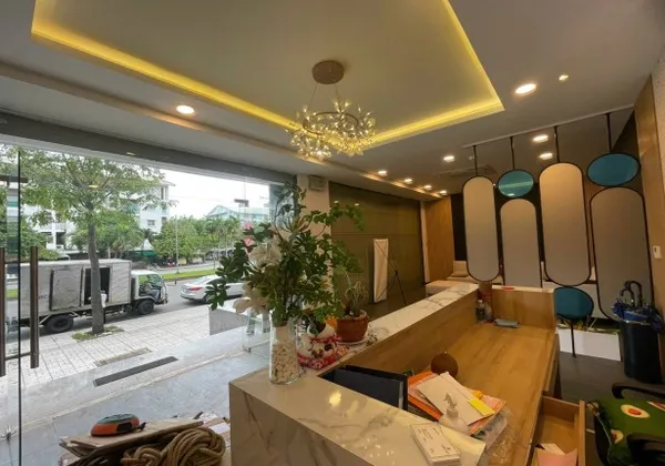 CHO THUÊ TÒA NHÀ VĂN PHÒNG QUẬN 2 GIÁ TỐT ĐƯỜNG LỚN
