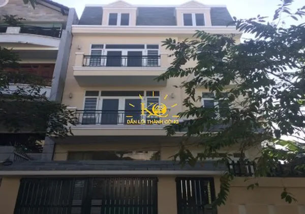 NHÀ CHO THUÊ PHƯỜNG BÌNH AN, DT 7X20M, HẦM TRỆT 3 LẦU, HỒ BƠI, NỘI THẤT ĐẦY ĐỦ.