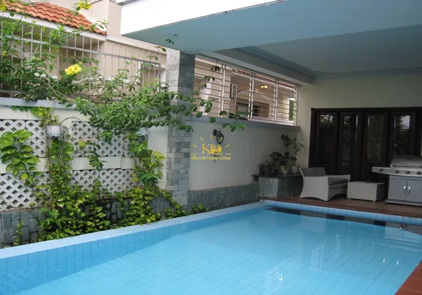 NHÀ CHO THUÊ QUẬN 2, DT 354M2, TRỆT 1 LẦU, SÂN VƯỜN, HỒ BƠI