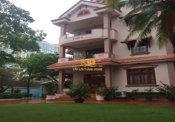 NHÀ CHO THUÊ QUẬN 2 PHƯỜNG AN PHÚ, VILLA HỒ BƠI SÂN VƯỜN 1200M2 XD TRỆT 2 LẦU, PHÒNG RỘNG