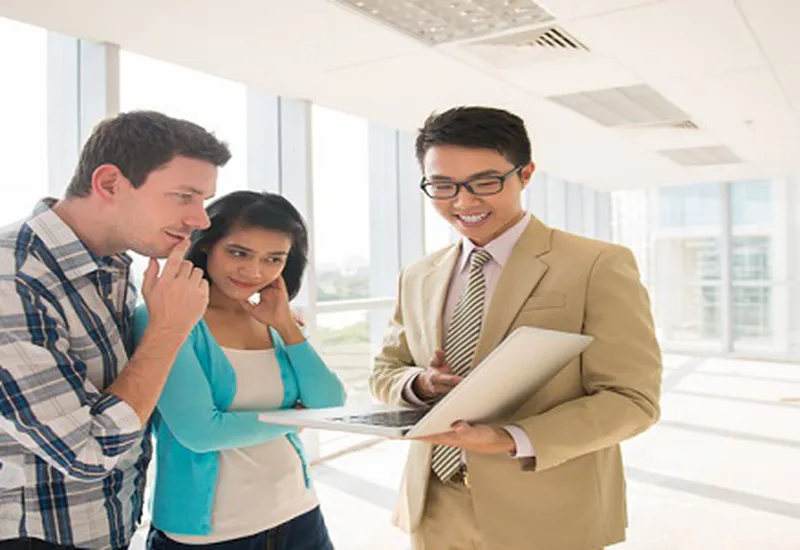 KHI BÁN NHÀ CHO NGƯỜI NƯỚC NGOÀI CẦN LƯU Ý GÌ?