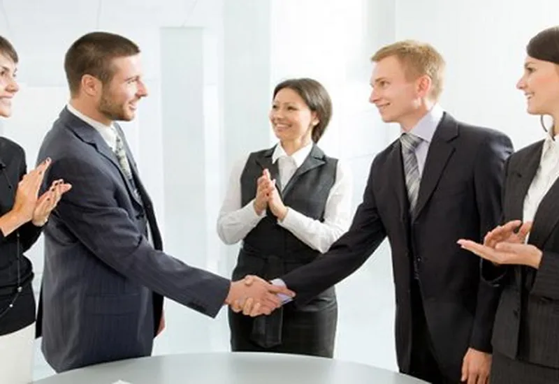 NHỮNG LỢI ÍCH KHI HỢP TÁC VỚI MÔI GIỚI BẤT ĐỘNG SẢN