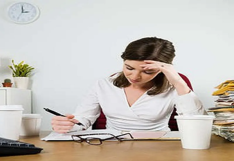 NHỮNG LỖI PHONG THỦY KHIẾN DÂN VĂN PHÒNG KHÓ THĂNG TIẾN