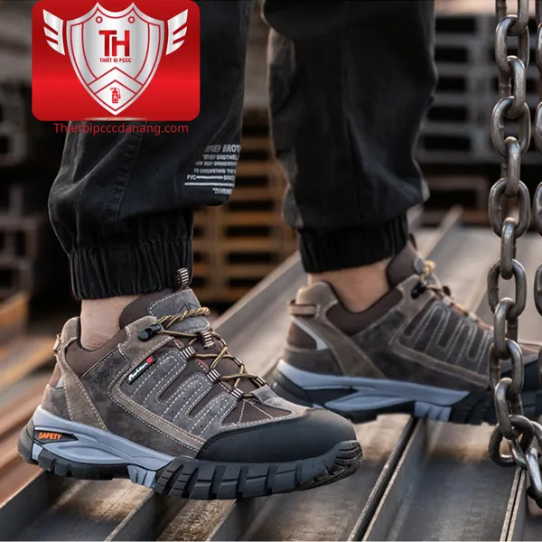 Giày Bảo Hộ  Mũi Bọc Thép Chống Va Đập Đế Chống Đâm Thủng VA03