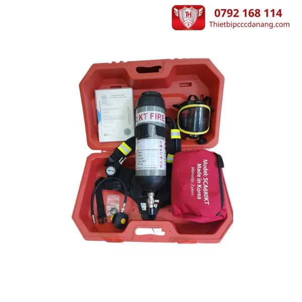 Bình dưỡng khí Mặt nạ phòng độc cách ly có mặt trùm và bình khí thở loại SCA680KT Hàn Quốc