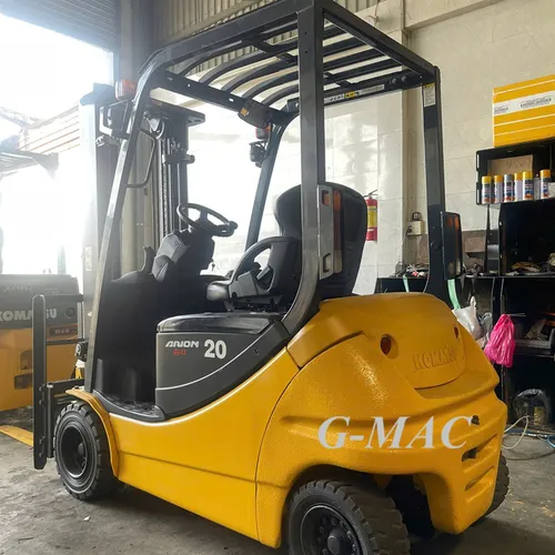 Xe nâng điện cũ ngồi lái 2 tấn