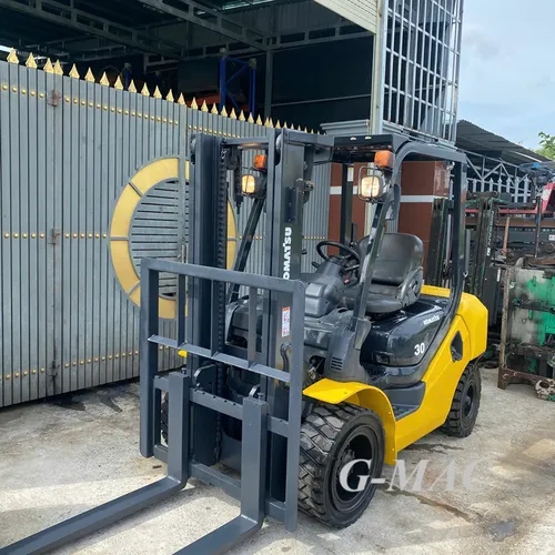Xe nâng dầu Komatsu cũ 3 tấn