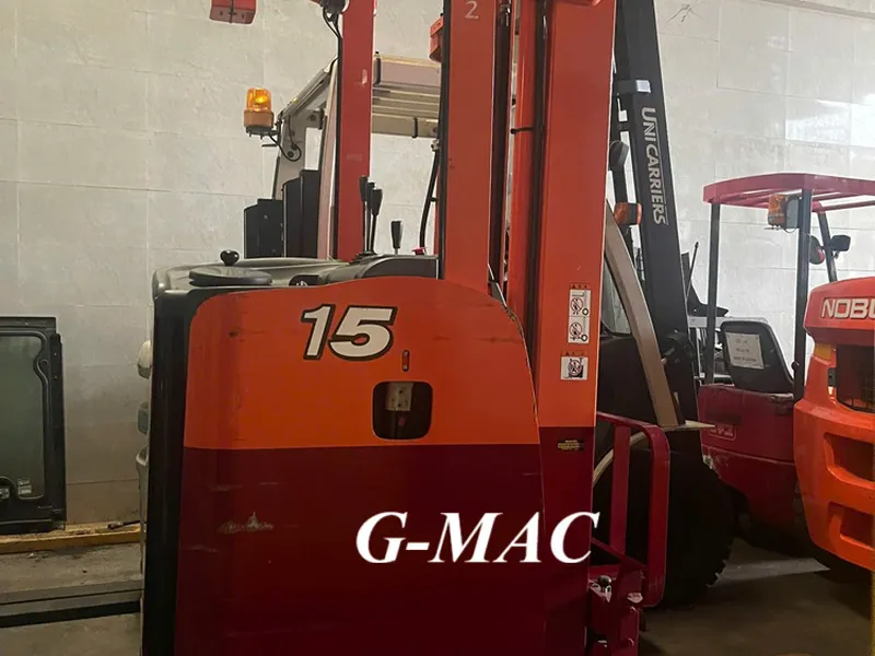 Xe nâng điện Komatsu Nhật Bản cũ đứng lái