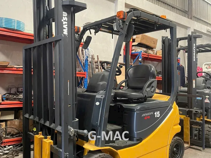 Xe nâng cũ tại TPHCM