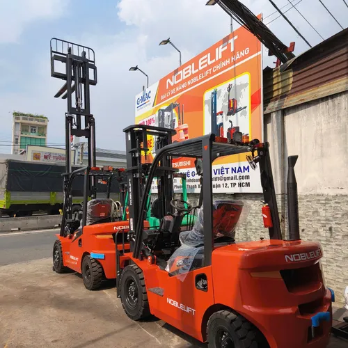 Xe nâng NOBELLIFT
