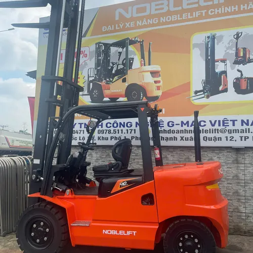 Xe nâng dầu 5 tấn NOBLELIFT