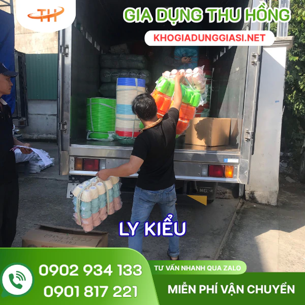 Giao sỉ ly nhựa Giao sỉ ly kiểu các loại cho khách theo yêu cầu