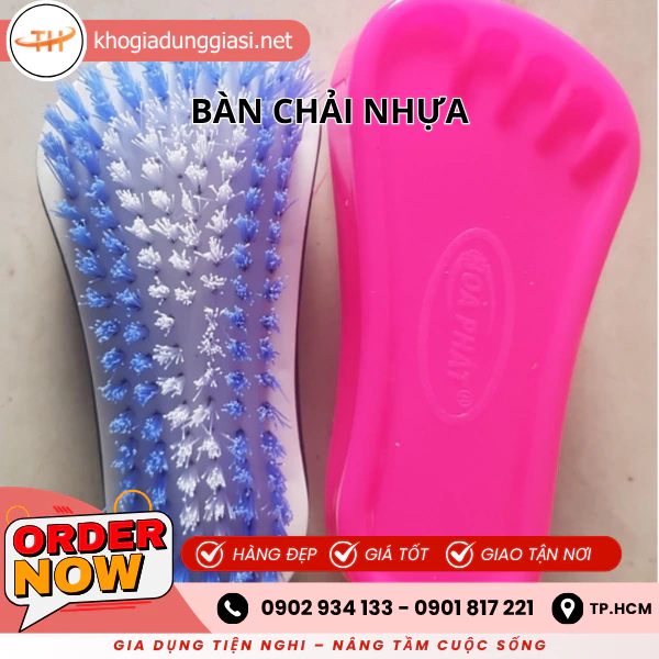 BÀN CHẢI NHỰA
