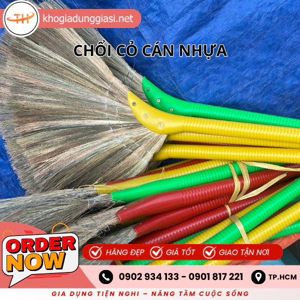 CHỔI CỎ CÁN NHỰA