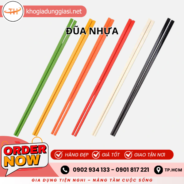 ĐŨA NHỰA