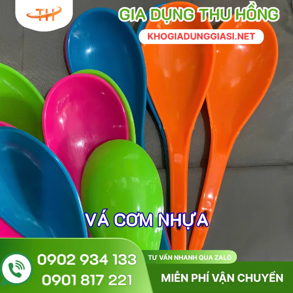 Vá cơm nhựa nhiều màu Vá múc cơm nhựa nhiều màu sắc