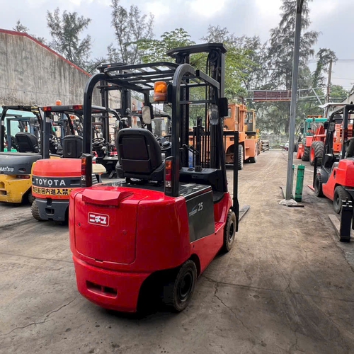 Xe nâng điện 2 tấn FB20PN-75