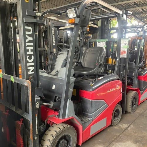 Xe nâng nhập Nhật
