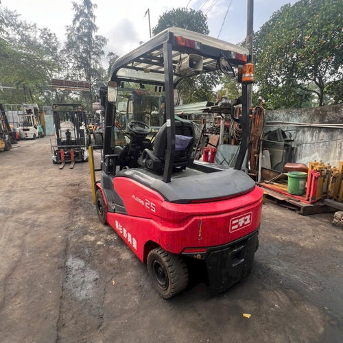 Điện 2,5 tấn Nichiyu