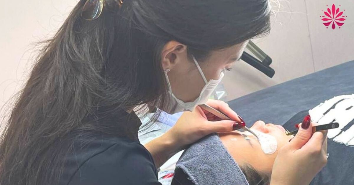 Không lo chi phí ẩn! Học nail nâng cao minh bạch học phí giúp bạn an tâm đầu tư