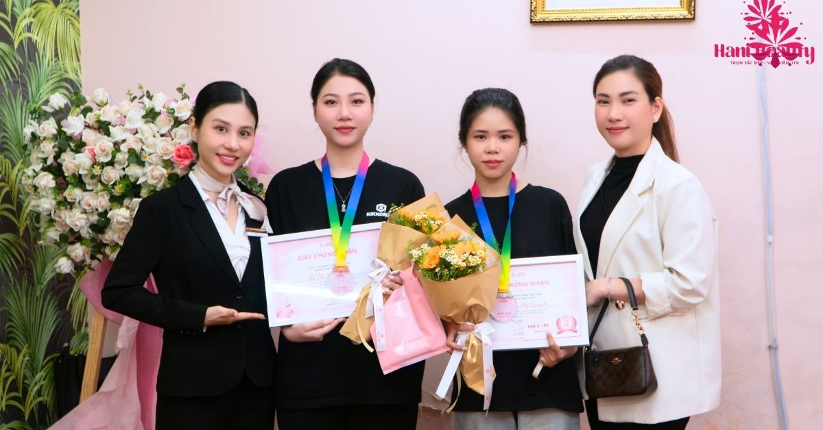 Giáo trình chuyên sâu, học nail nâng cao minh bạch học phí mở ra cơ hội việc làm quốc tế