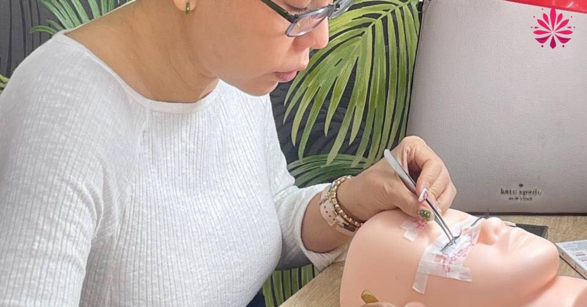 Tham gia lớp đào tạo chuyên sâu học viên được thực hành liên tục