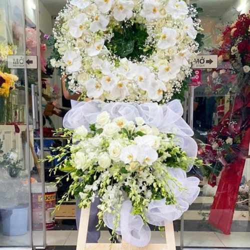 Kệ Hoa Tươi Chia Buồn 32