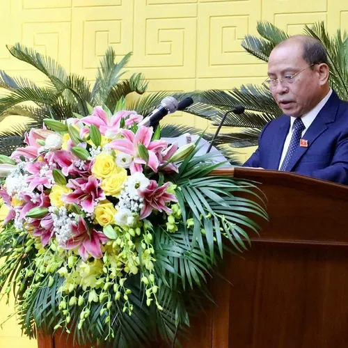 Hoa Tươi Bục Phát Biểu 06