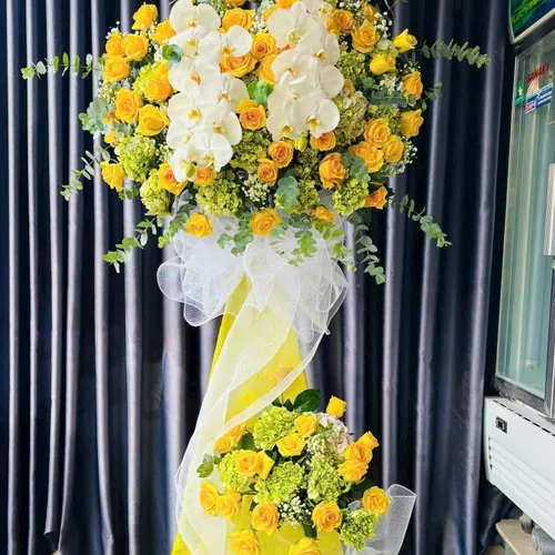 Kệ Hoa Chúc Mừng 15