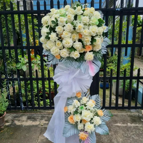 Kệ Hoa Tươi Chia Buồn 27