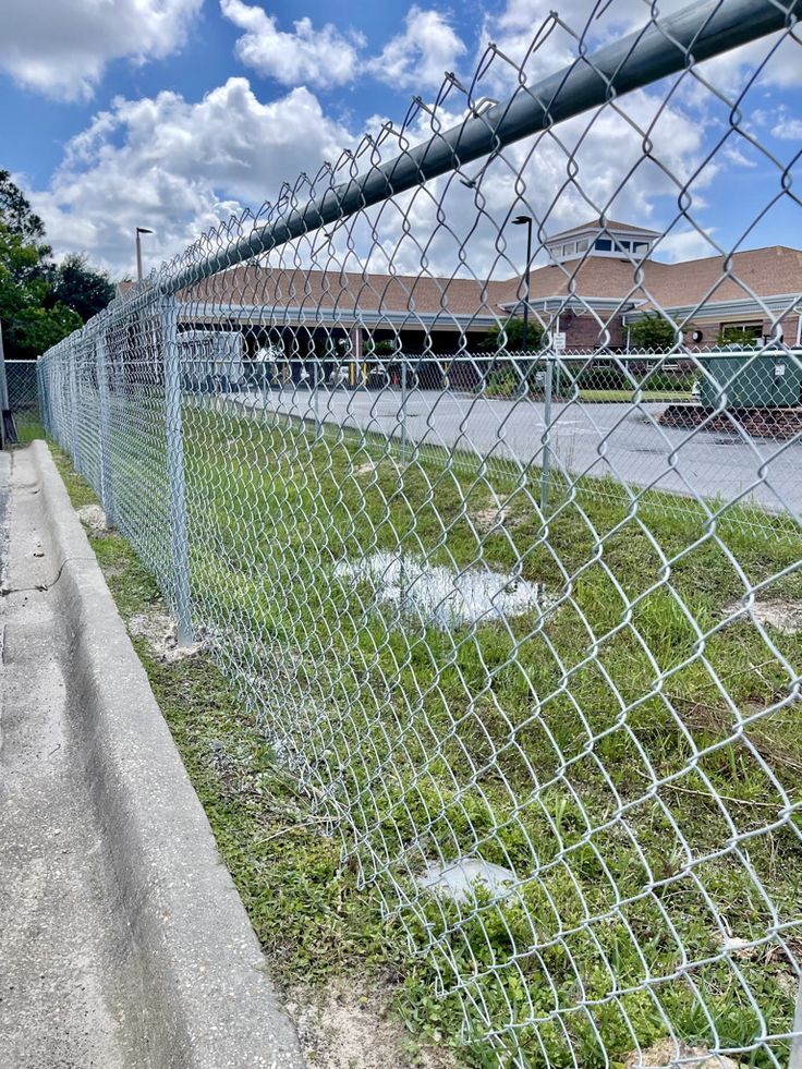 trọng lượng và quy cách ô lưới b40 bọc nhựa khổ 1m