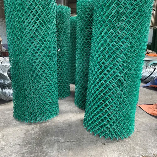 Lưới B40 bọc nhựa khổ 2m4 - Báo giá mới nhất hôm nay