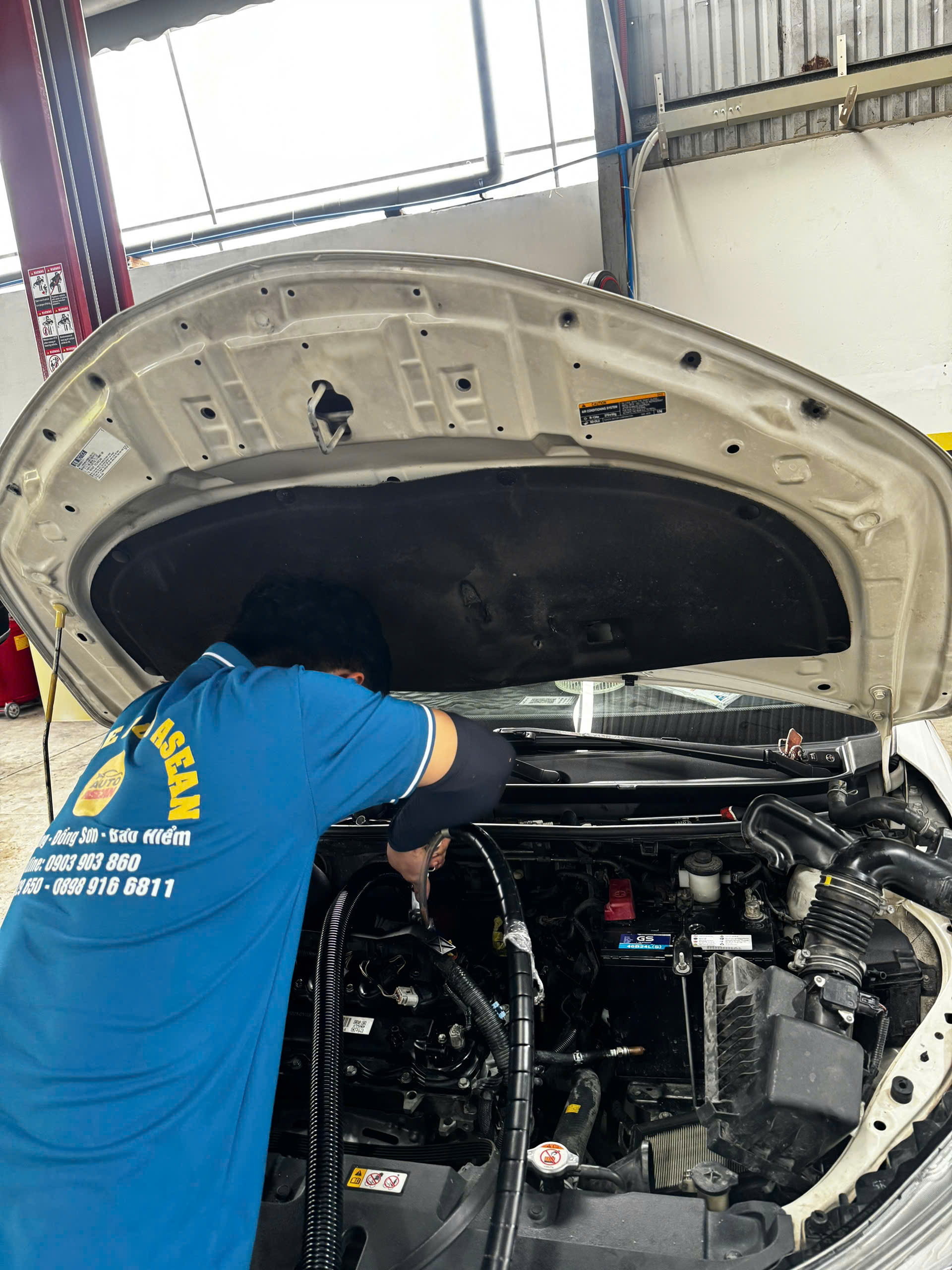 Sửa chữa máy - gầm ô tô uy tín Dĩ An - Bình Dương