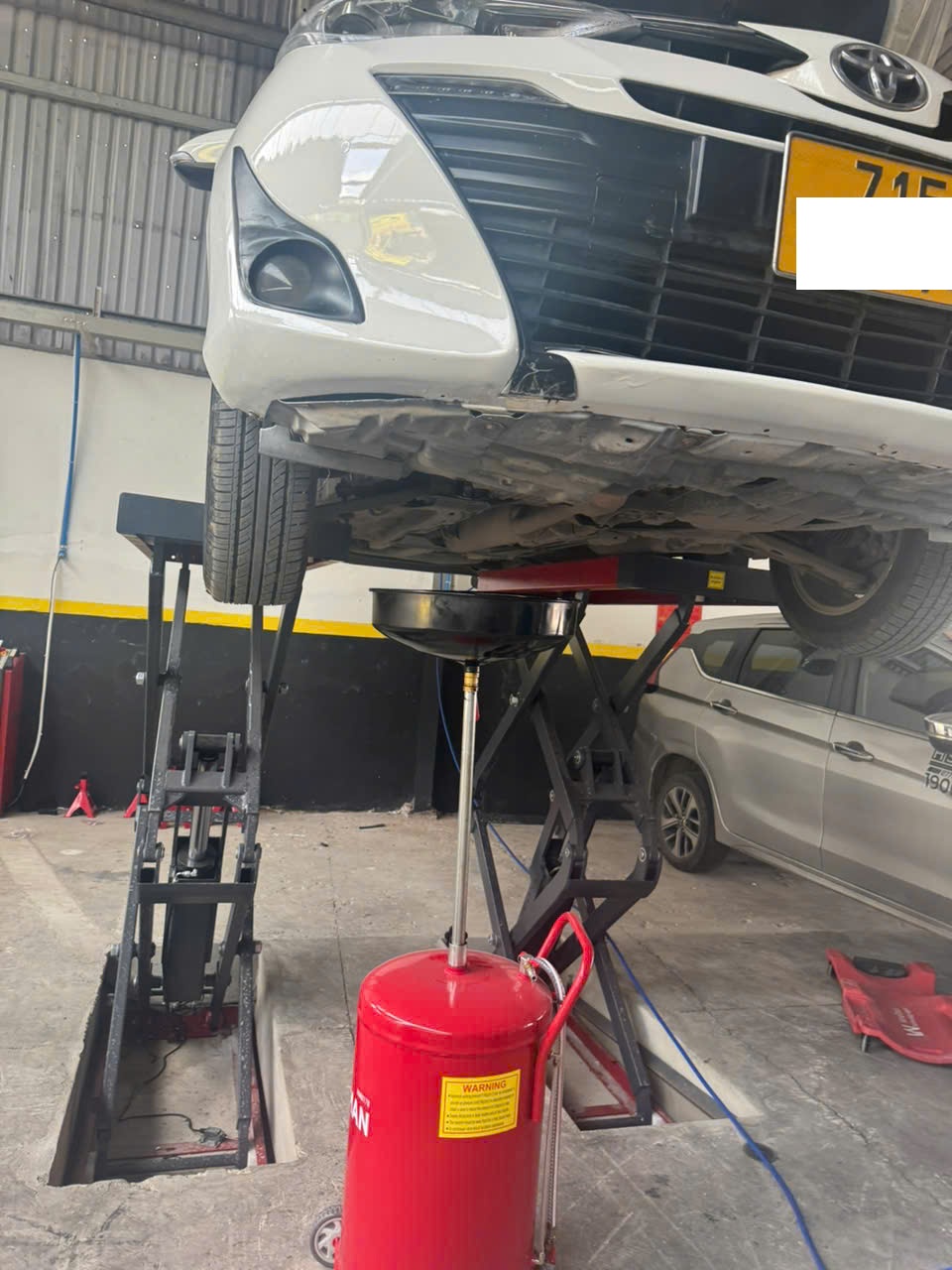 thay lọc dầu chính hãng – giá rẻ tại Thủ Đức – TPHCM