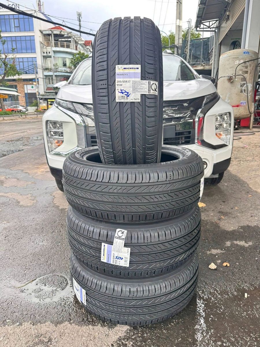 lốp Michelin chính hãng tại TPHCM
