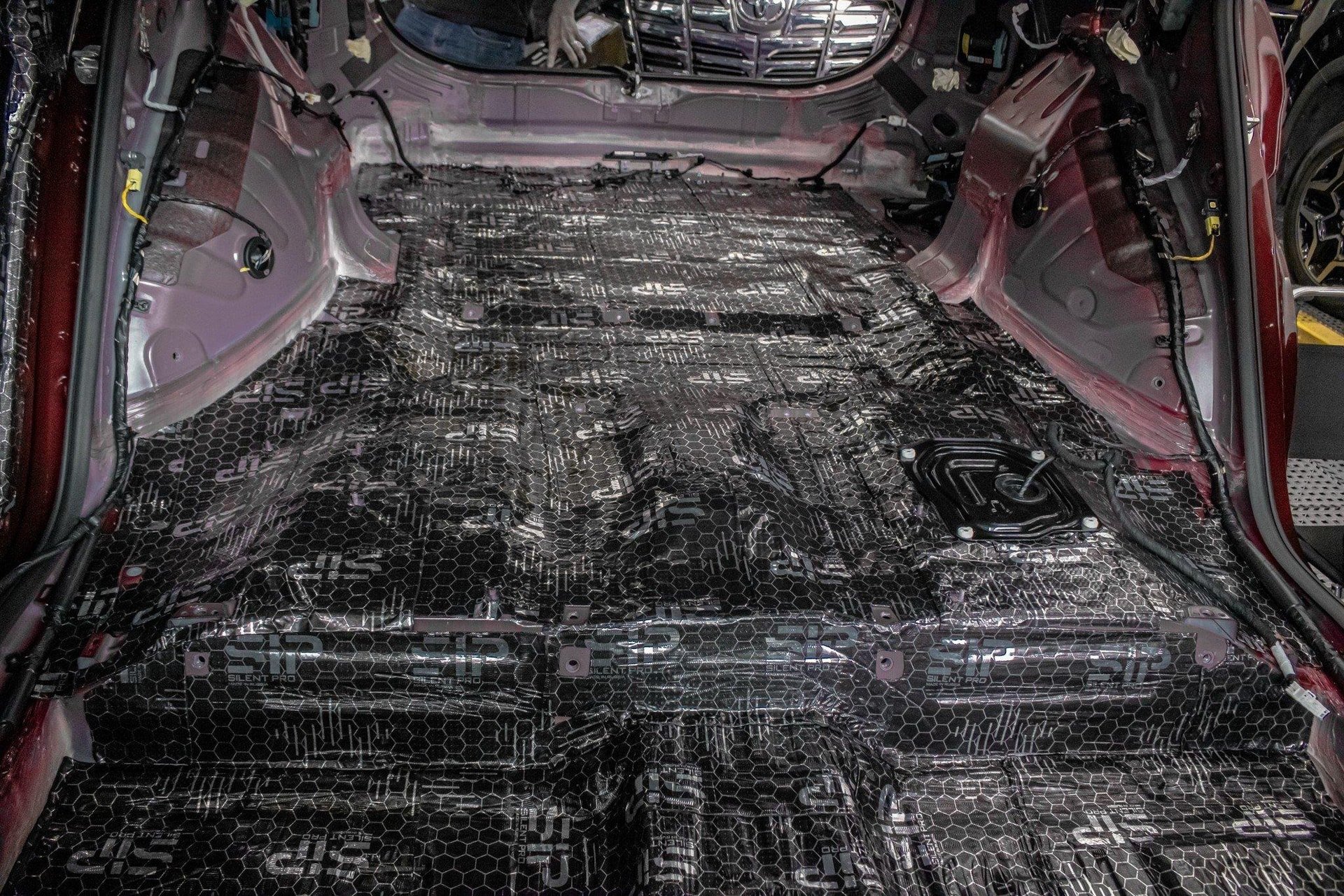 địa chỉ dán cách âm chống ồn ô tô chuyên nghiệp tại Bình Dương