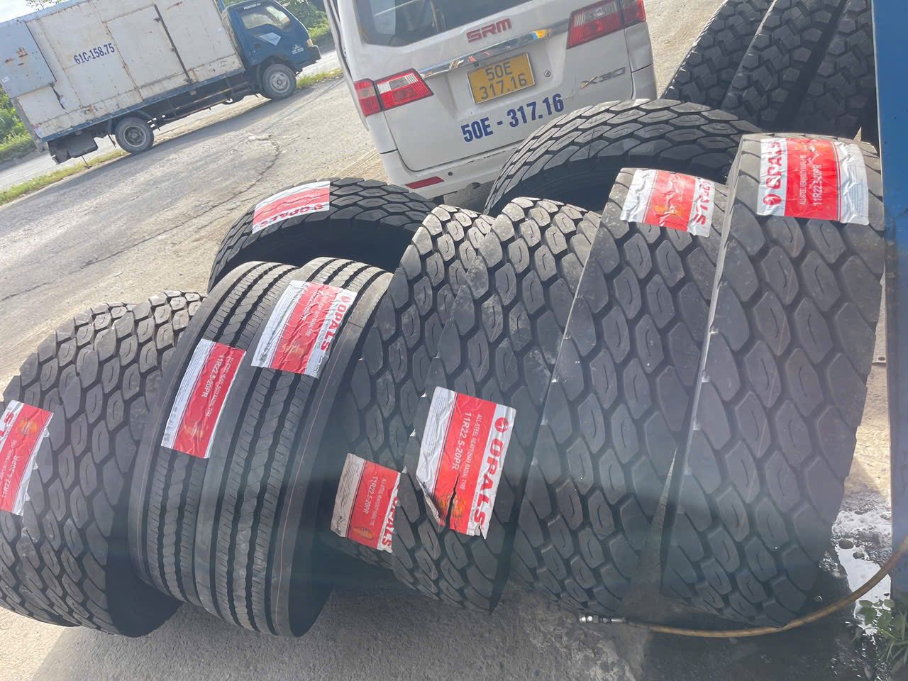 lốp xe tải giá rẻ tại Bình Dương