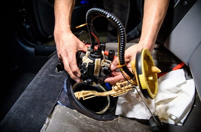 Rơle hoặc bơm nhiên liệu hỏng