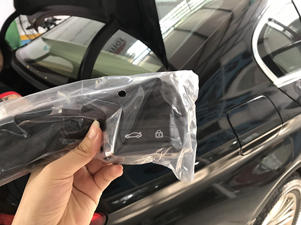 độ cốp điện ô tô tại Bình Dương