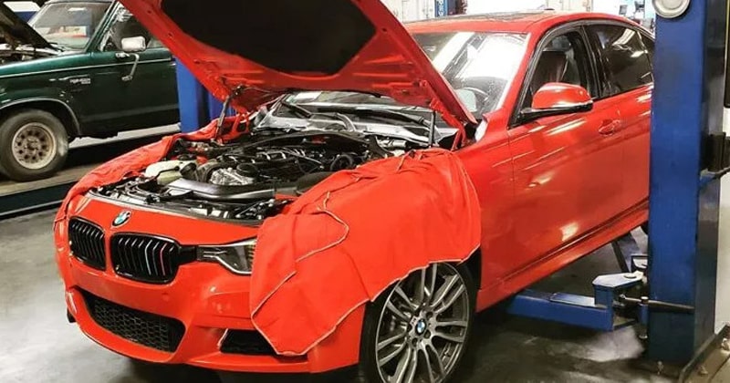 gara ô tô chuyên BMW tại TPHCM
