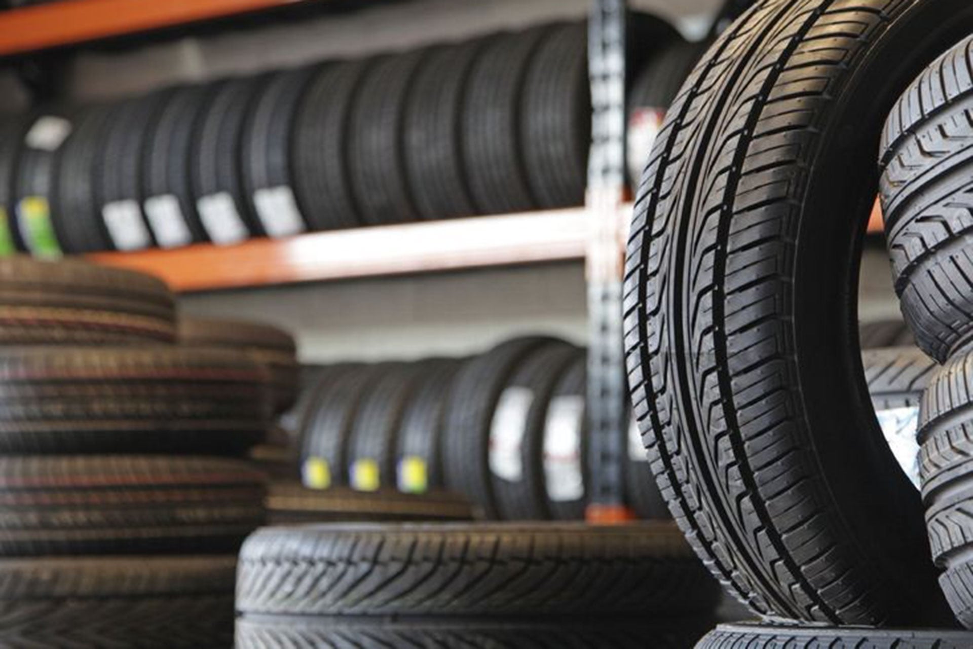 địa chỉ thay lốp Bridgestone giá tốt tại Bình Dương