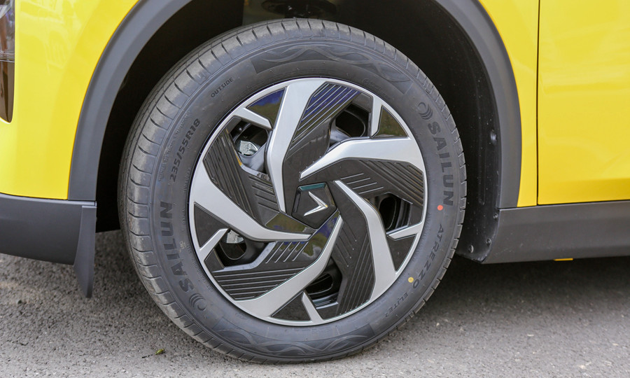 lốp xe VinFast Limo Green uy tín tại Bình Dương - TPHCM