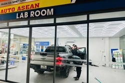 Dán cách âm chống ồn ô tô tại TPHCM