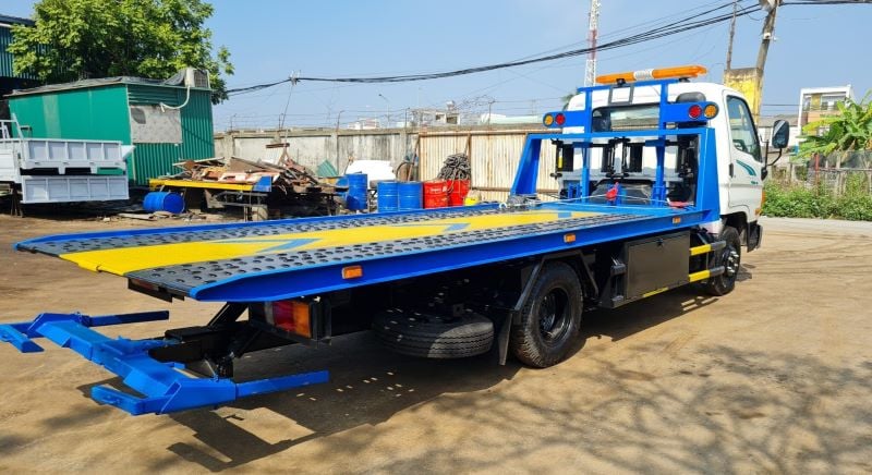 dịch vụ cứu hộ giao thông ô tô tại TPHCM